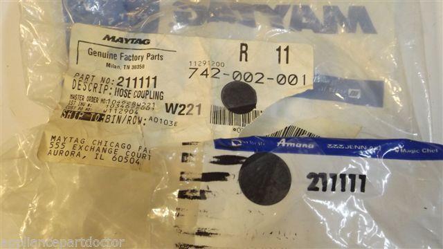 MAYTAG WHIRLPOOL JENN AIR WASHER 211111 Hose Connector NEW IN BAG MAYTAG WHIRLPOOL JENN AIR WASHER 211111 Hose Connector NEW IN BAG